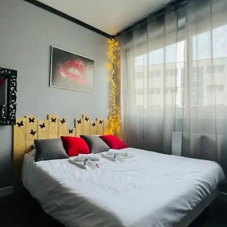Orphelin Studio Avec Balneo Proche Centre Ville رانس المظهر الخارجي الصورة